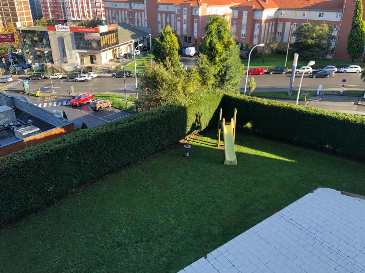 Piso Con Garaje En Avilés Kültér fotó